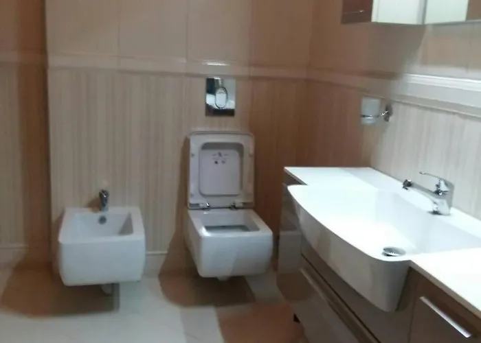 Relax Near The Trees * Tirana